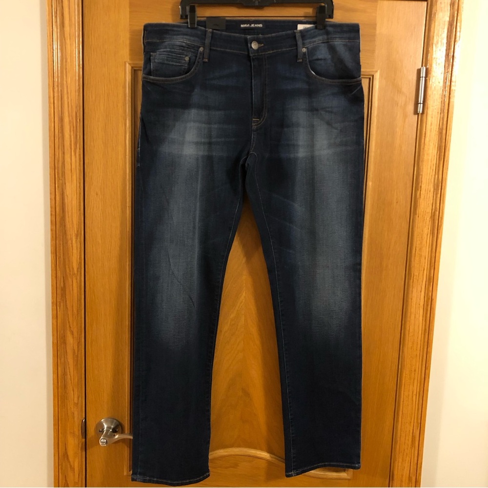 NWT MAVI Zach Straight Leg Jeans Size 38